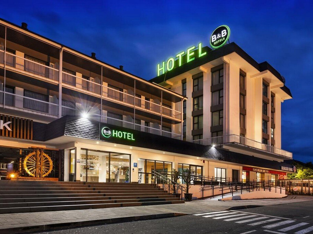 Province of Guipúzcoa酒店住宿-B&B HOTEL Donostia San Sebastián Aeropuerto