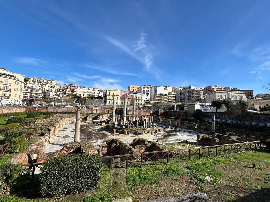 Macellum (Temple of Serapis)-波佐利必去景点