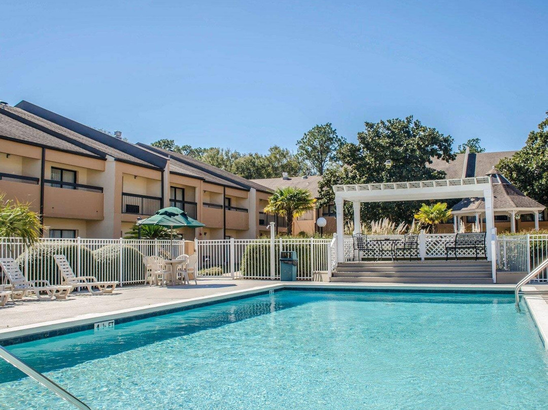 Milton酒店住宿-Quality Inn & Suites Pensacola Bayview