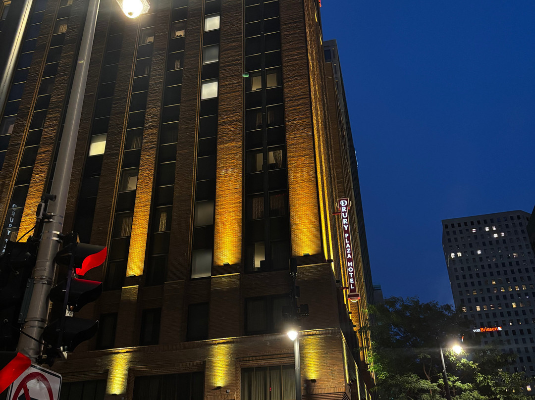 密尔沃基市中心德鲁里广场酒店主图