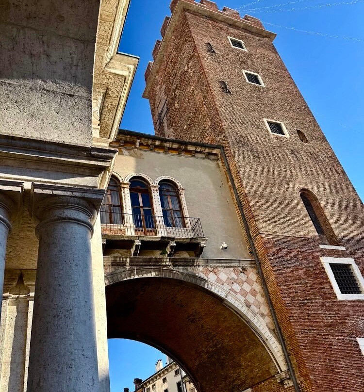 Basilica Palladiana-维琴查必去景点