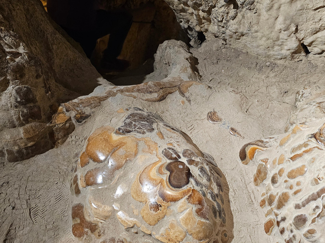 Les Grottes de Villecroze-Villecroze必去景点