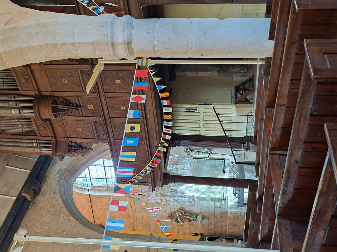 Eglise Saint-Martin-Veules-les-Roses必去景点