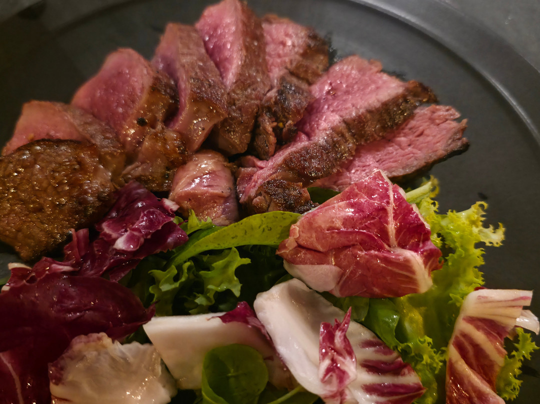 Vineria con Cucina in Fattoria Mancini-佩萨罗必去景点