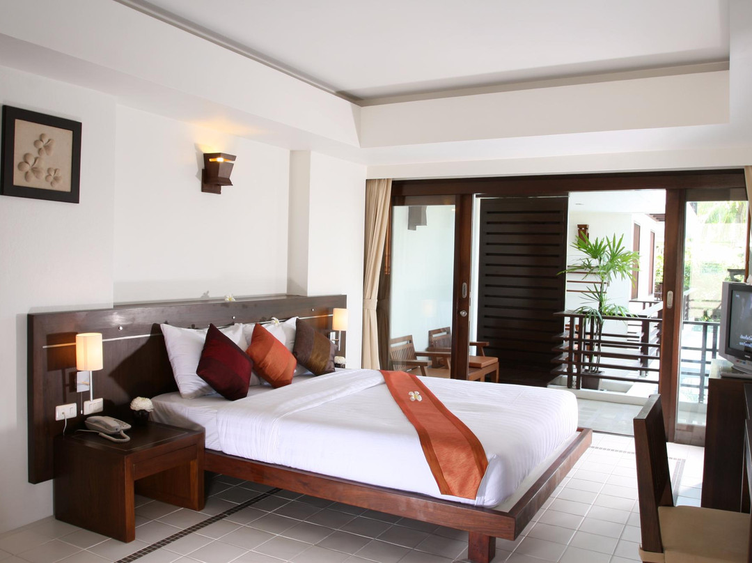 常青坊度假酒店主图