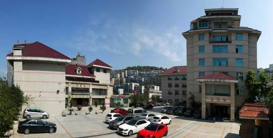 三峡风大酒店主图