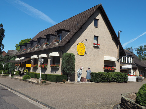 Korschenbroich酒店住宿-Restaurant & Hotel Bienefeld