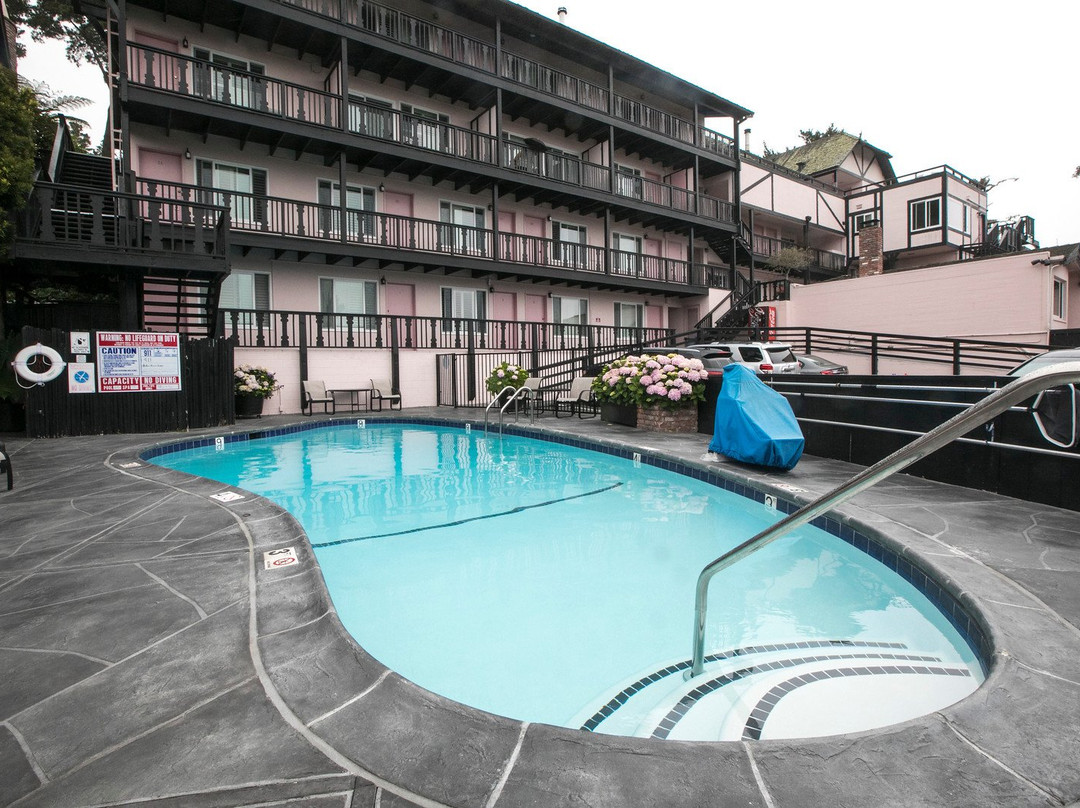 霍夫萨斯之家酒店