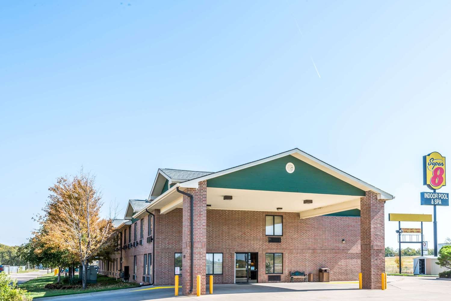 Super 8 by Wyndham Salina I-70-官方
