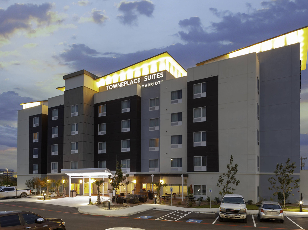 Towneplace Suites By Marriott San Antonio Westover Hills主图