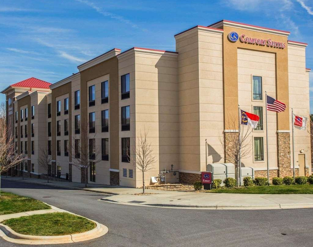 Comfort Suites Lake Norman - Huntersville主图