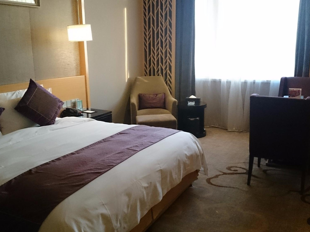 扬中菲尔斯金陵大酒店