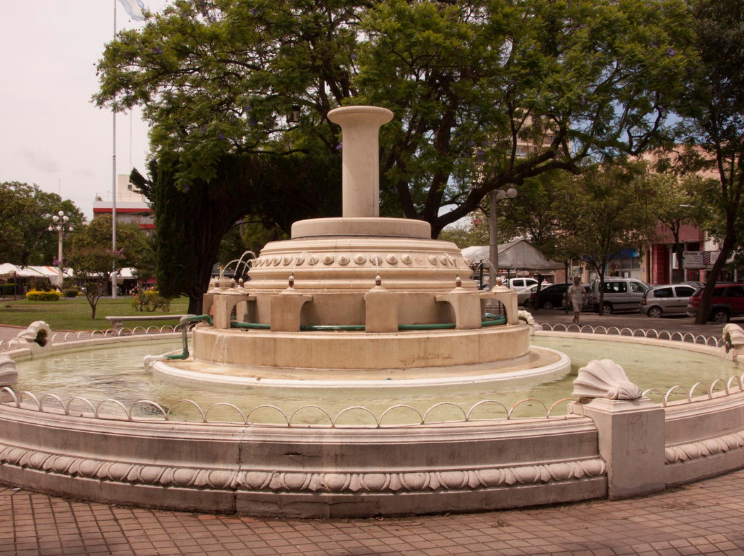 Plaza Centenario景点图片