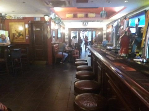 Corks Irish Bar-圣朱利安斯必去景点