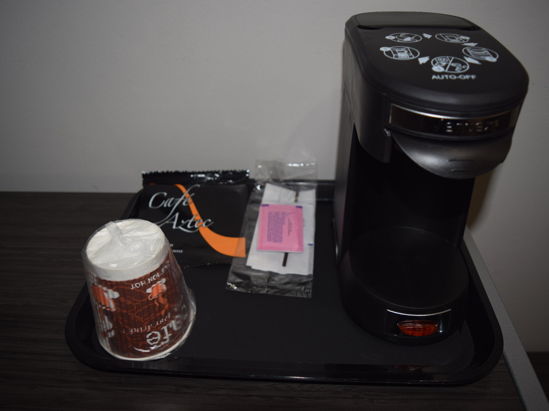 Deluxe Inn Hawthorne