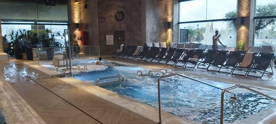 Dream Island Spa & Health Resort主图