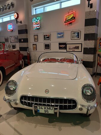 Ural Ataman Classic Car Museum-伊斯坦布尔必去景点