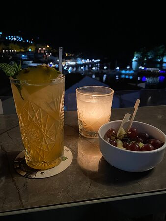 Avocado Cocktail Bar-帕尔加必去景点