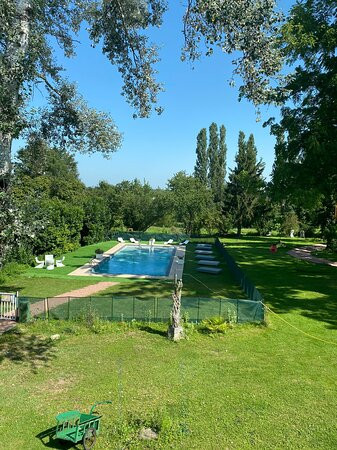 户彻特酒店主图