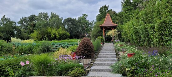 Jardins des Martels-Giroussens必去景点