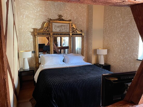 B. Espace Suites主图