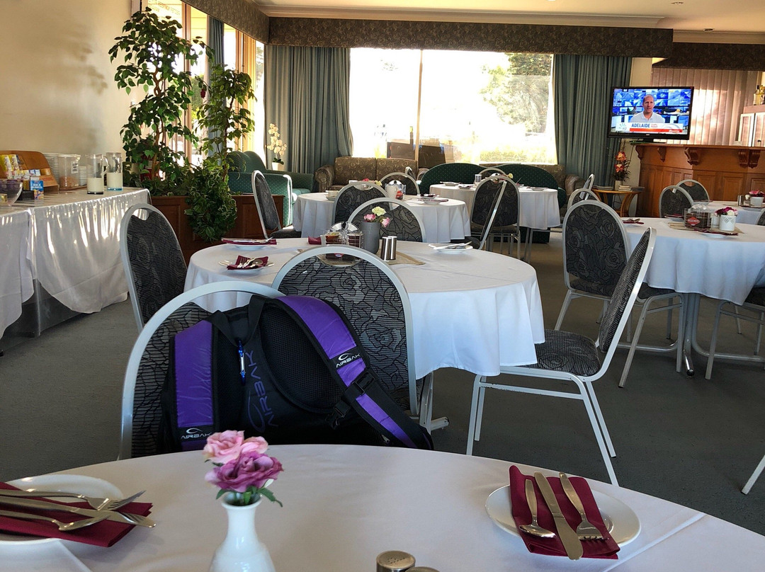 格莱内尔格汽车旅馆主图