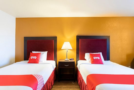 堪萨斯萨林娜豪生酒店