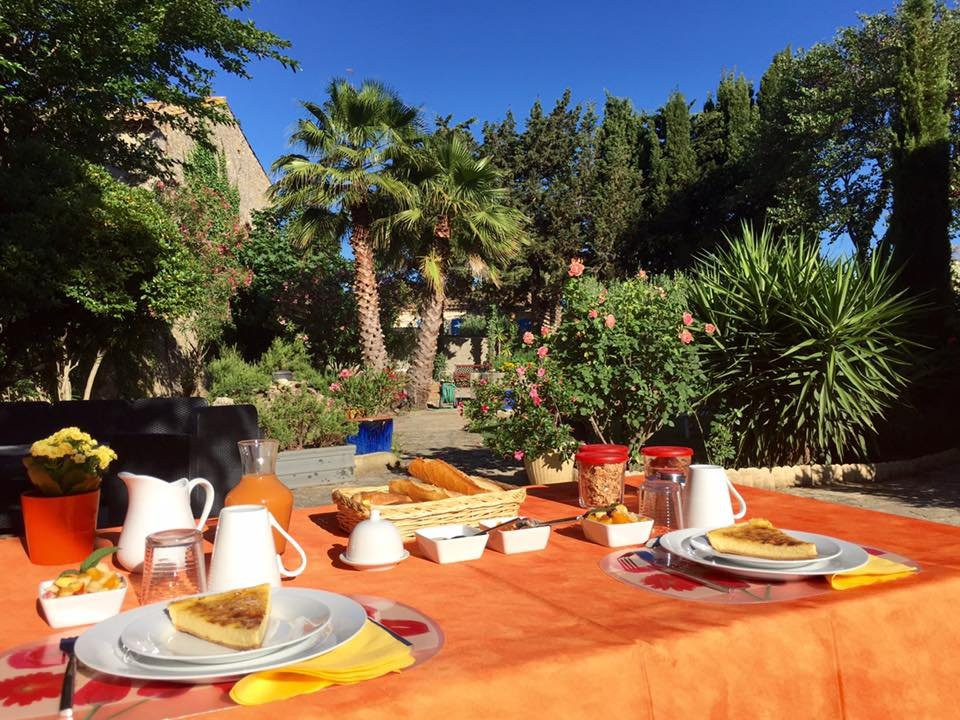 Au Jardin d'Amphora主图