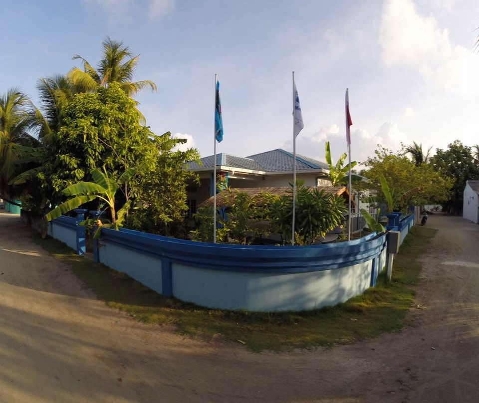 TGI Dhiffushi Diving Academy