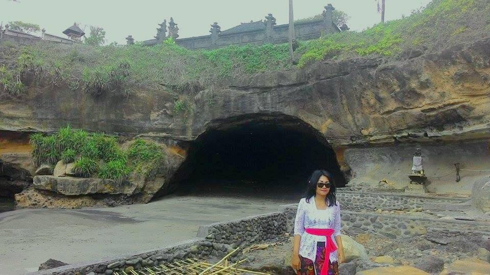 Luhur Srijong Temple-达巴南必去景点