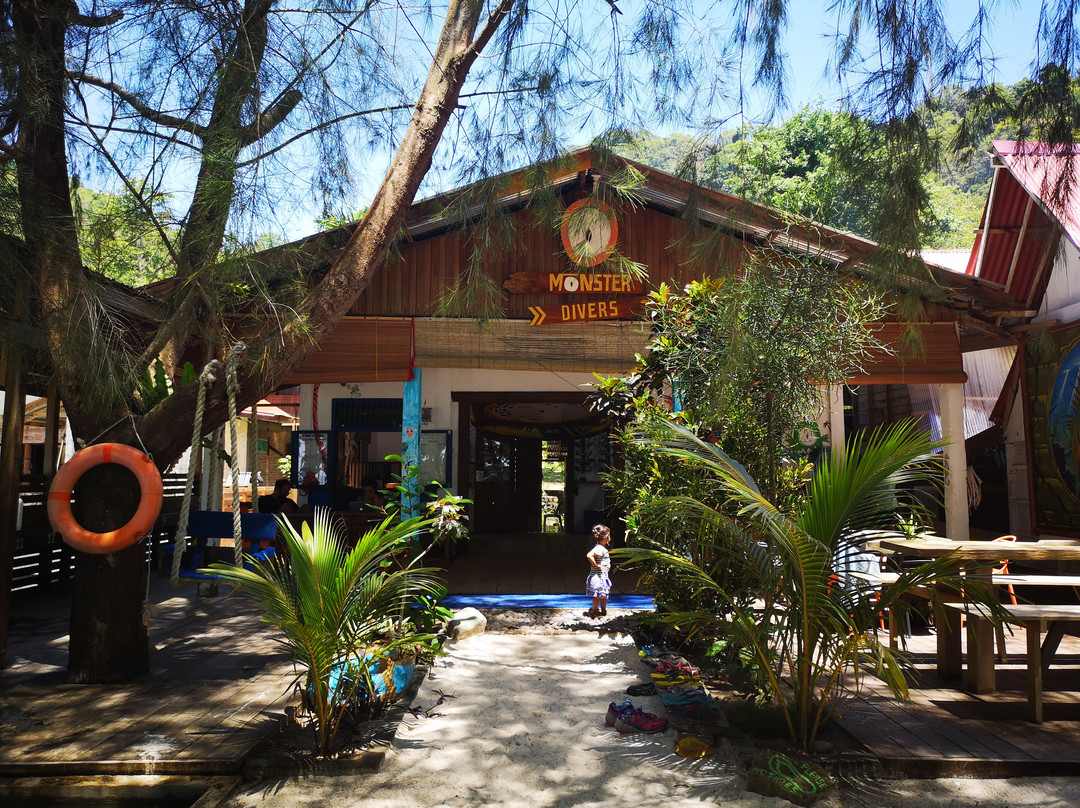Monster Divers
