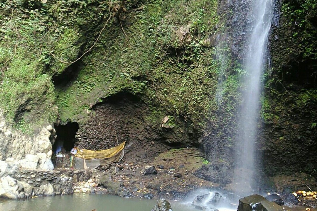 Pura Bukit Sinunggal景点图片
