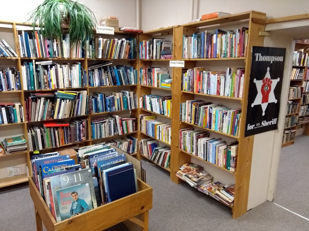 Downtown Bookstore景点图片