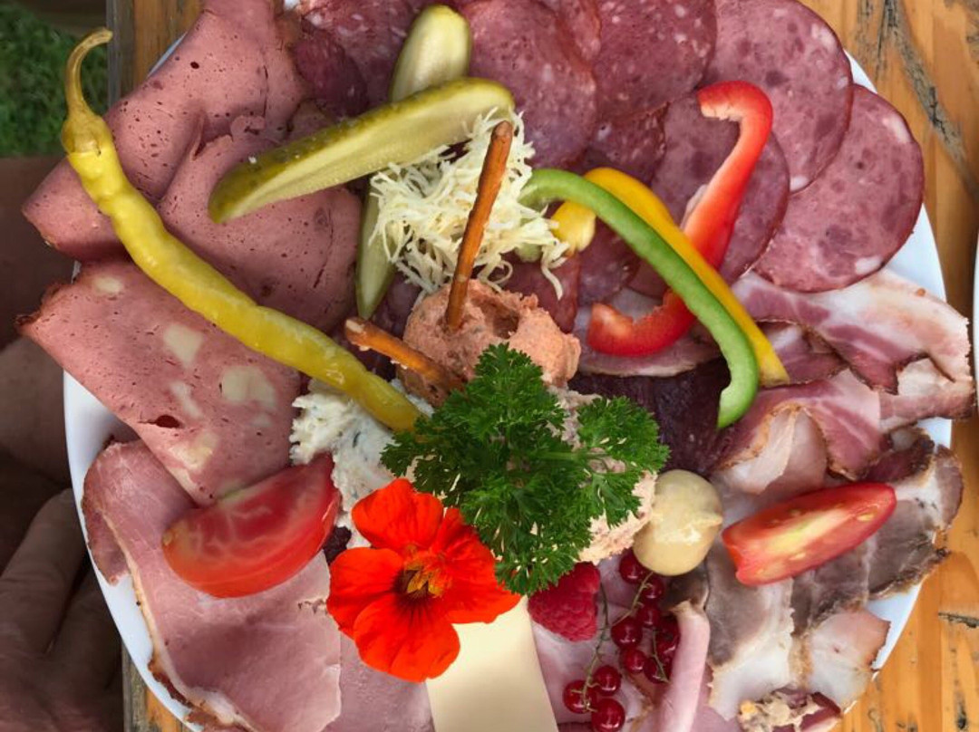 Weitersfelden餐馆和美食-Bison Ranch