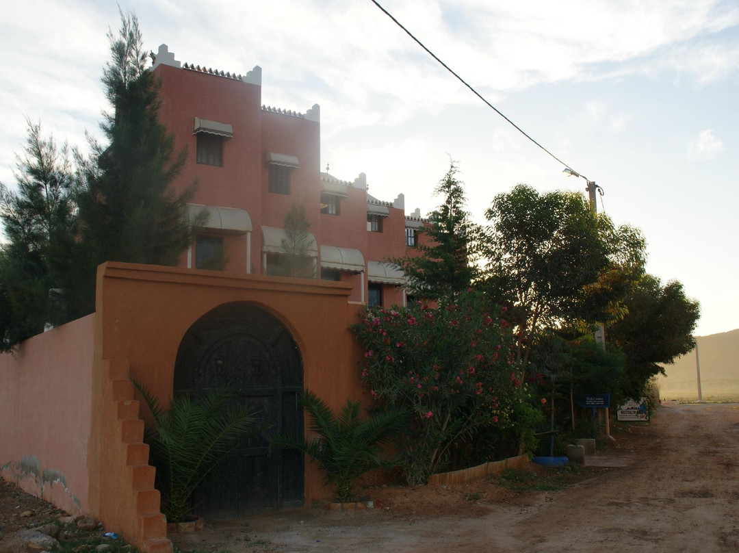 Corniche Aglou酒店住宿-Riad Assounfou Well Center