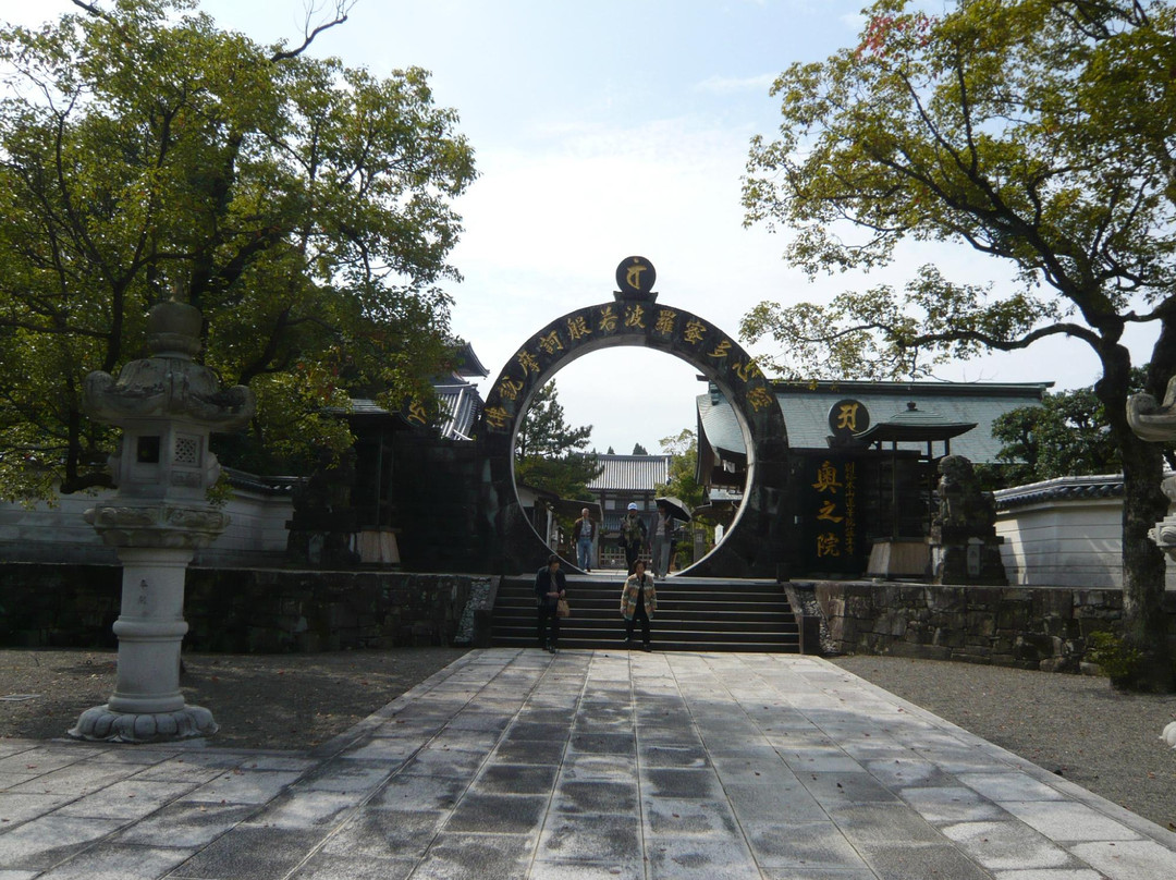Rengekin Tanjoji Temple景点图片