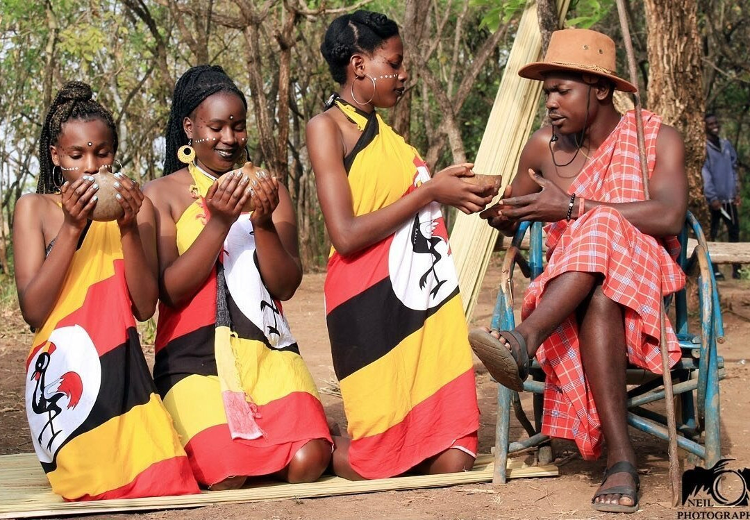 WORLD BLOSSOM SAFARIS-坎帕拉必去景点