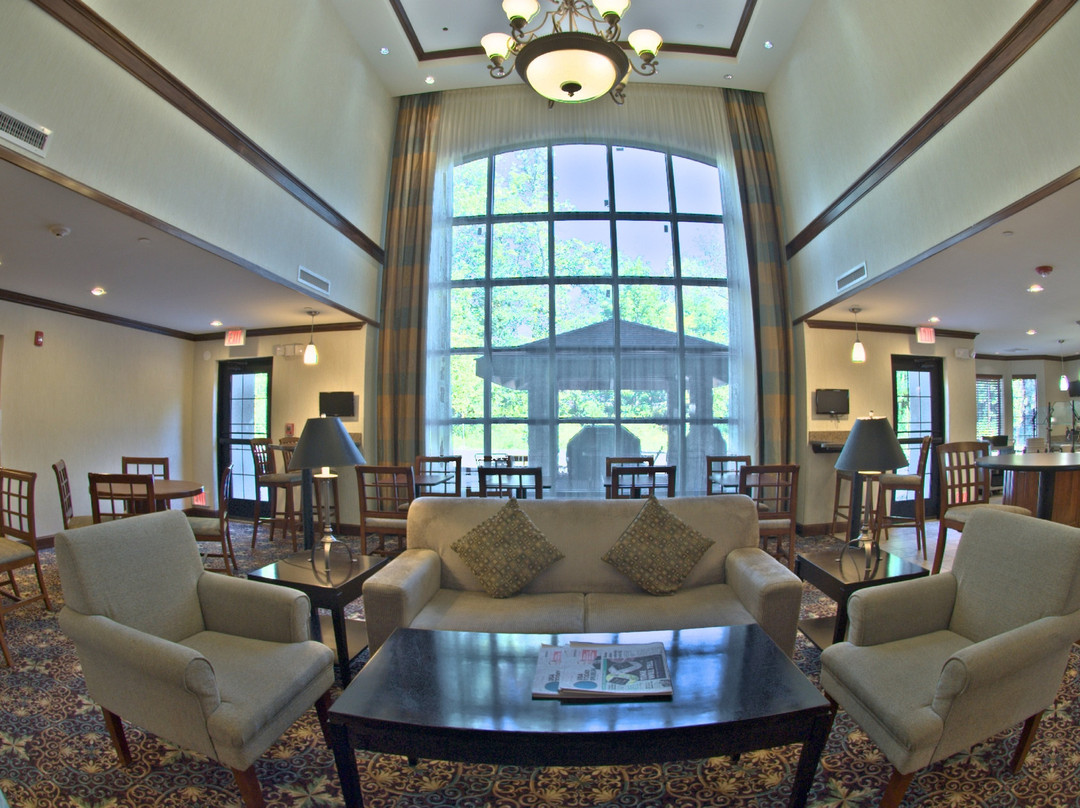 Staybridge Suites Stroudsburg East Poconos, an IHG hotel主图