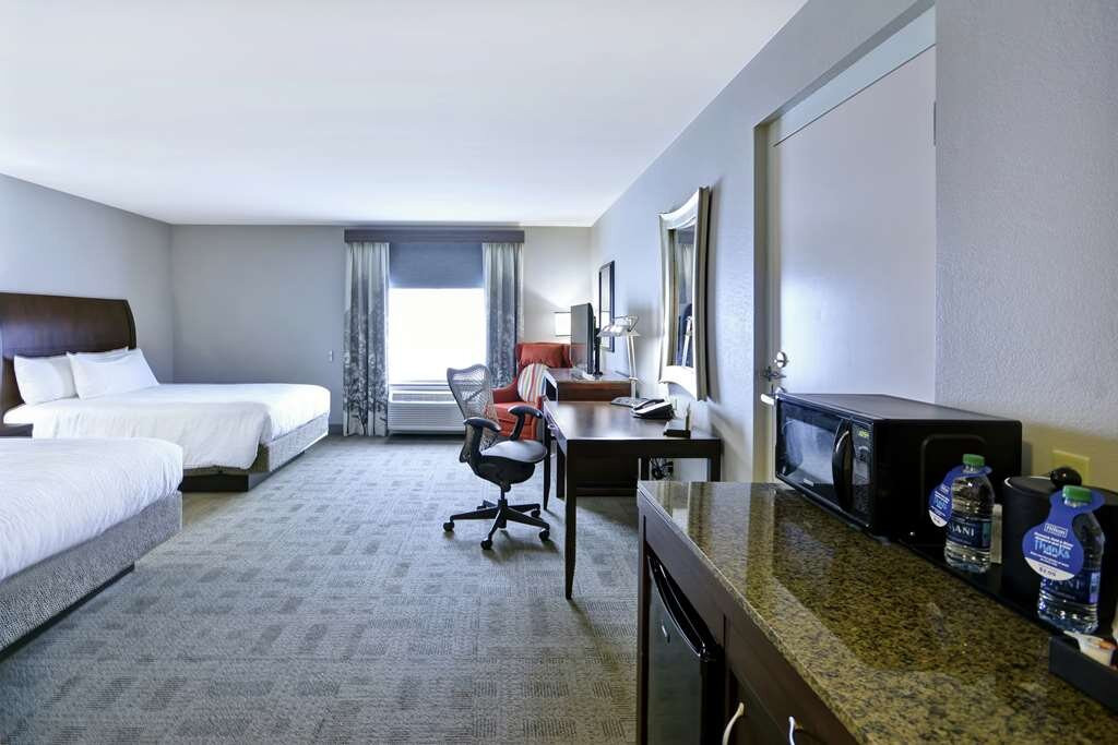 Hilton Garden Inn Toledo Perrysburg主图