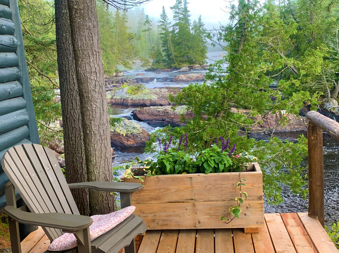 Cabin Falls Ecolodge