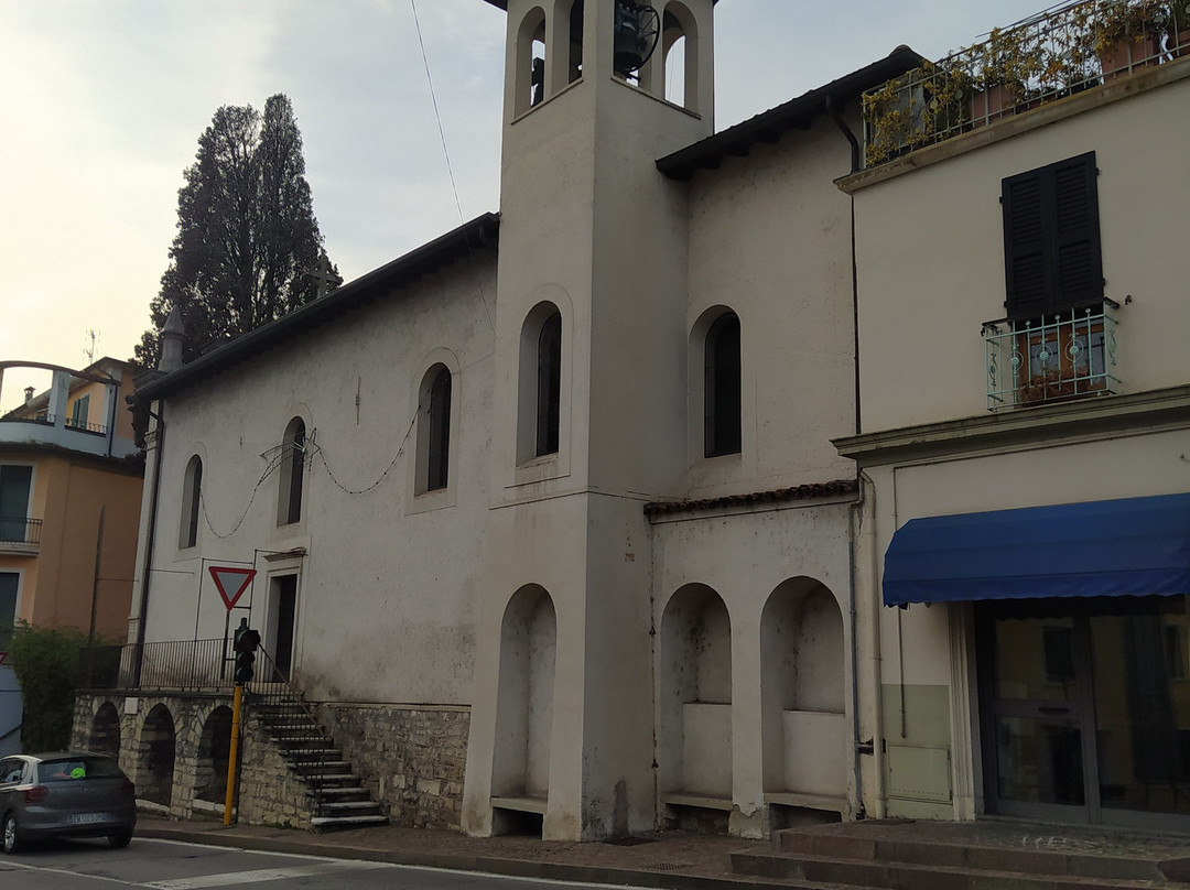Chiesa Della Natività Di Maria-加尔多内里维耶拉必去景点