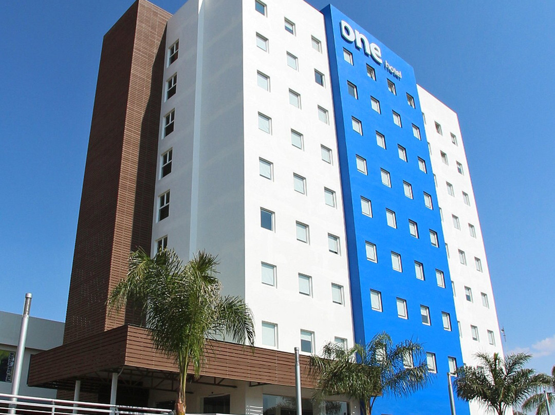 One Guadalajara Periferico Norte主图