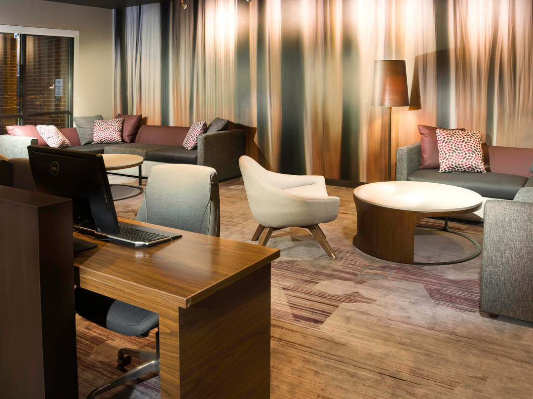 Courtyard Largo Medical Center Drive主图