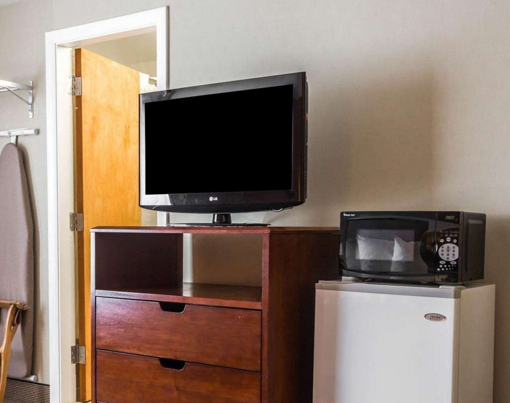 Econo Lodge Lake Region主图