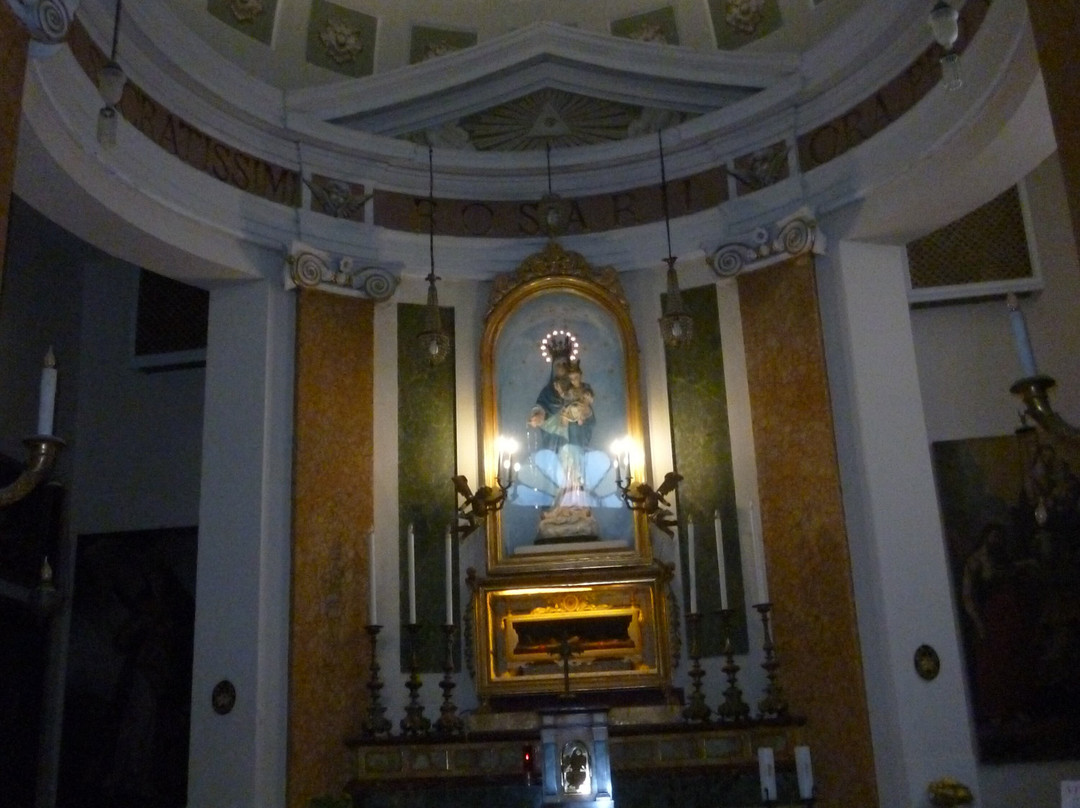 Chiesa del SS. Rosario-Sirolo必去景点