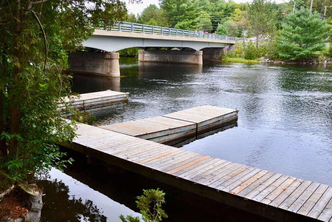 Baysville Riverfront景点图片