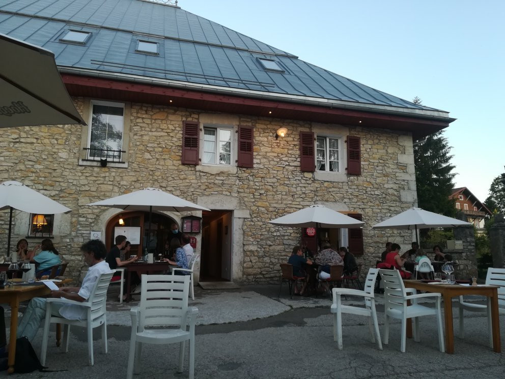 Auberge du Coude主图