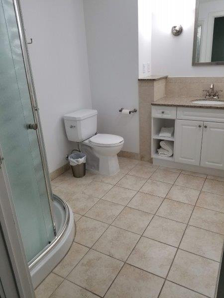 The Waring House主图