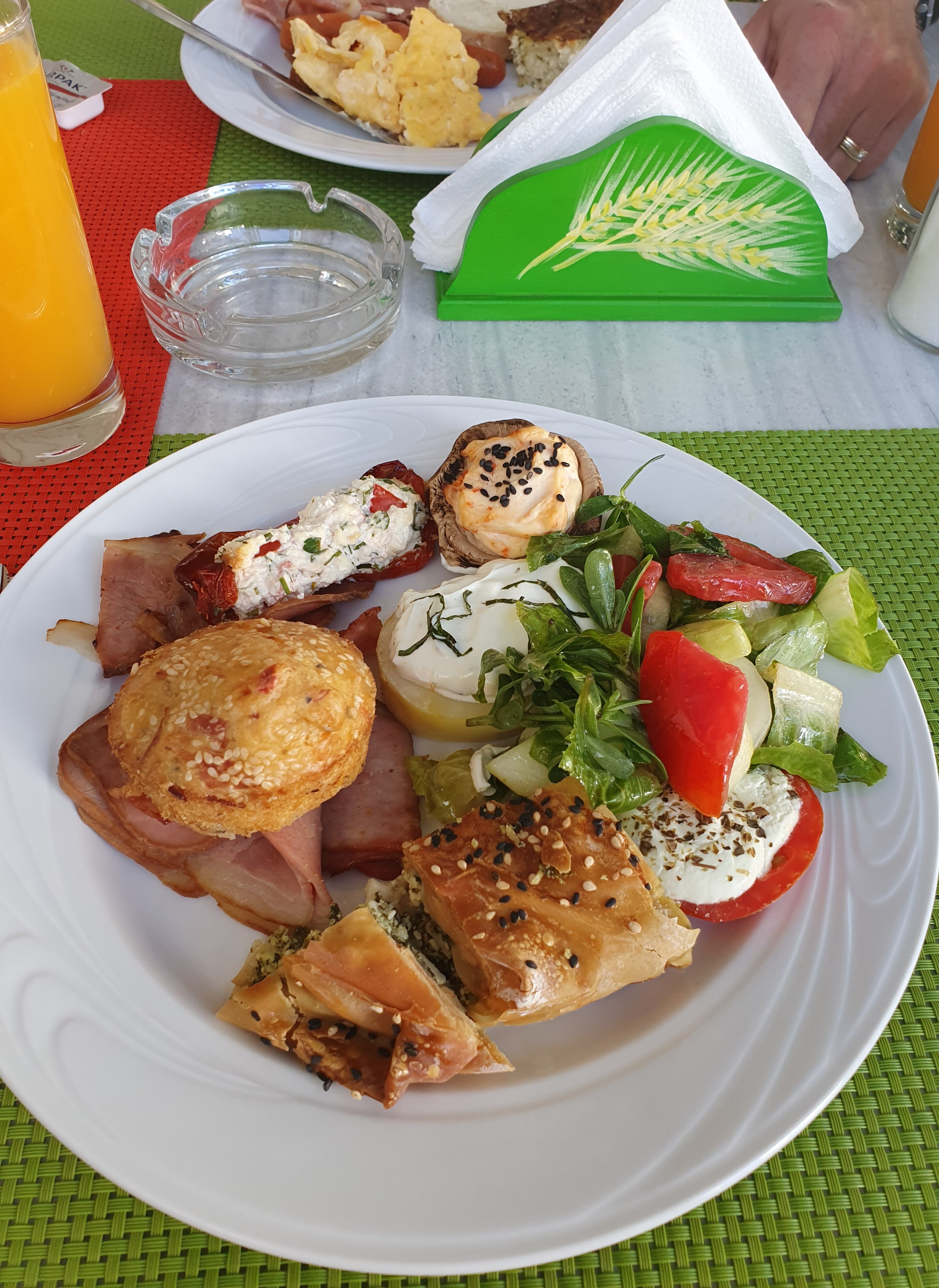 Manto Studios-餐饮