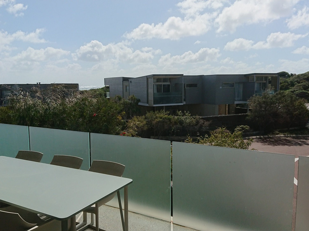 斯密斯海滩度假酒店主图